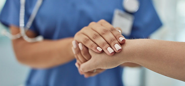 hospice nurse caring for patient