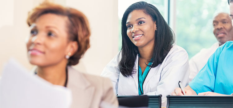 nurse in advanced training class